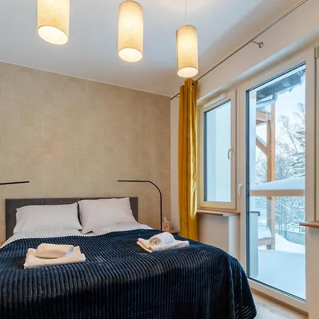 Reglowy Raj - Z Prywatnym Parkingiem By Spaceapart Lägenhet